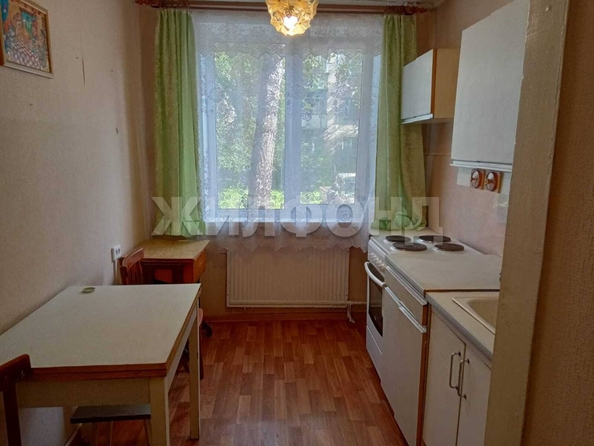 
  Продается 2-комн. квартира, 43.7 м², Чемская ул, д. 36
. Фото 5.