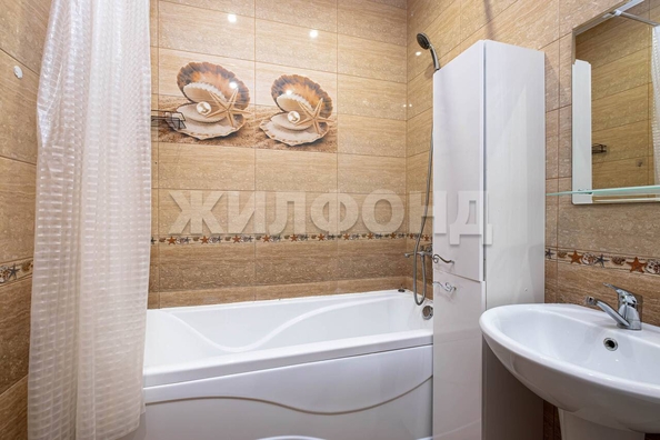 
  Продается 1-комн. квартира, 40.2 м², Обская ул, д. 82
. Фото 16.