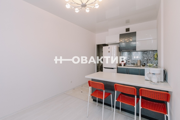 
  Продается 1-комн. квартира, 39.7 м², Военная ул, д. 9/2
. Фото 2.
