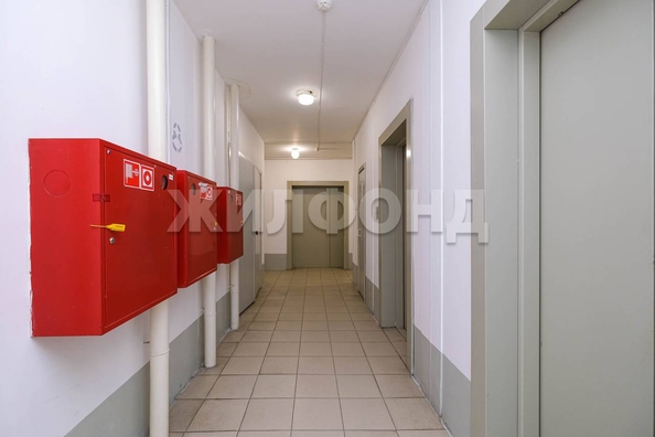 
  Продается 2-комн. квартира, 38.5 м², Кузьмы Минина ул, д. 9
. Фото 8.