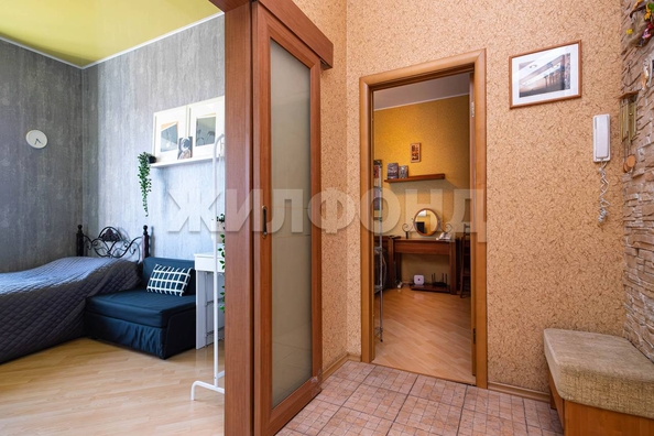 
  Продается 2-комн. квартира, 62 м², Крылова ул, д. 28/1
. Фото 9.