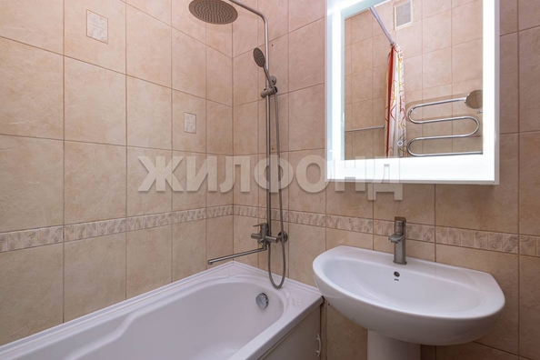 
  Продается 2-комн. квартира, 62 м², Крылова ул, д. 28/1
. Фото 24.