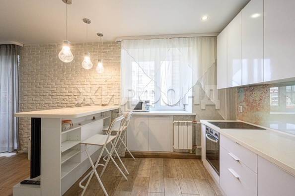 
  Продается 3-комн. квартира, 61.5 м², Сибирская ул, д. 51
. Фото 5.