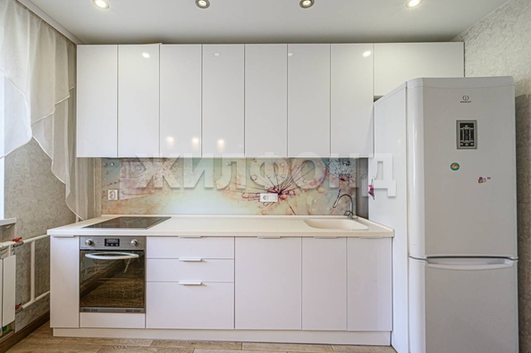 
  Продается 3-комн. квартира, 61.5 м², Сибирская ул, д. 51
. Фото 9.