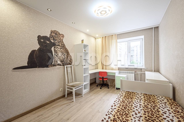 
  Продается 3-комн. квартира, 61.5 м², Сибирская ул, д. 51
. Фото 13.