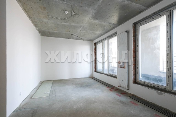 
  Продается 3-комн. квартира, 96 м², Семьи Шамшиных ул, д. 93
. Фото 19.
