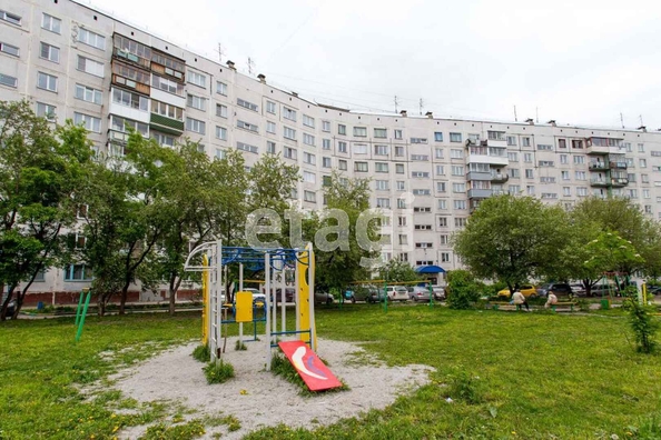 
  Продается 3-комн. квартира, 62 м², Адриена Лежена ул, д. 11
. Фото 14.