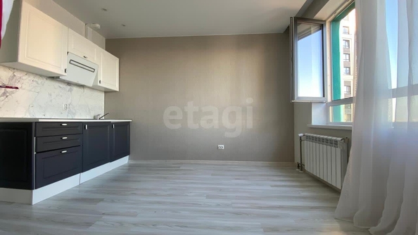 
  Продается универсальное помещение, 23 м², АК Бирюзовая жемчужина Апарт
. Фото 2.