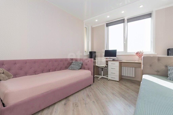 
  Продается 3-комн. квартира, 71.5 м², Аникина ул, д. 16
. Фото 10.