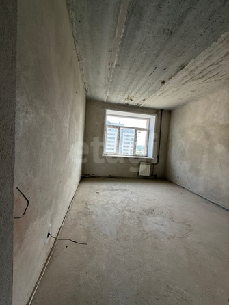 
  Продается 4-комн. квартира, 227.3 м², Молодежи б-р, д. 40
. Фото 9.