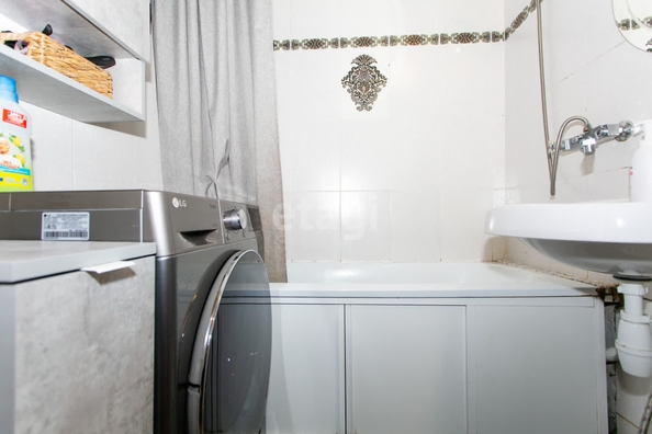
  Продается 2-комн. квартира, 56.5 м², Петухова ул, д. 95/1
. Фото 24.
