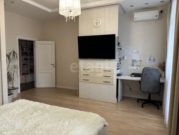 
  Продается 3-комн. квартира, 100 м², Кирова ул, д. 342
. Фото 9.