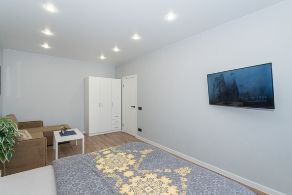 
  Сдается посуточно 1-комн. квартира, 40 м², Семьи Шамшиных ул, д. 12
. Фото 4.