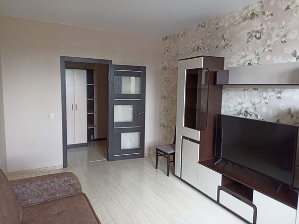 
  Сдается 1-комн. квартира, 37.3 м², Николаева ул
. Фото 7.