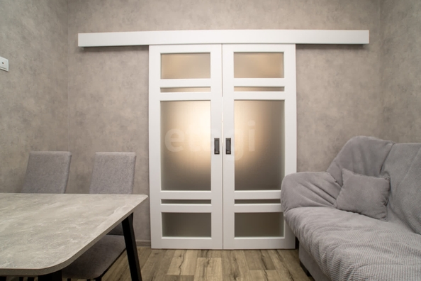
  Продается 2-комн. квартира, 47.7 м², 3-й микрорайон, д. 14
. Фото 6.