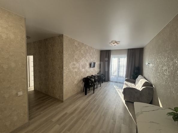 
  Сдается 3-комн. квартира, 77 м², Владимира Заровного ул, д. 28/1
. Фото 2.
