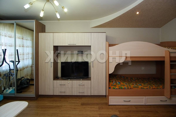 
  Продается 2-комн. квартира, 43.3 м², Вертковская ул, д. 19
. Фото 1.