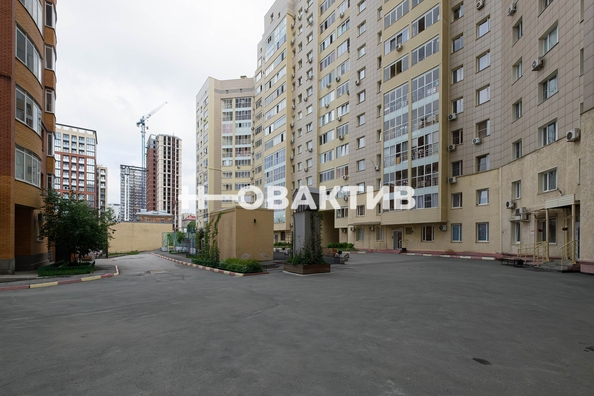 
  Продается 3-комн. квартира, 74 м², Дмитрия Шамшурина ул, д. 1
. Фото 40.