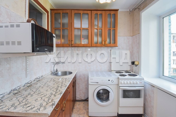 
  Продается 3-комн. квартира, 60 м², Новоуральская ул, д. 27
. Фото 1.