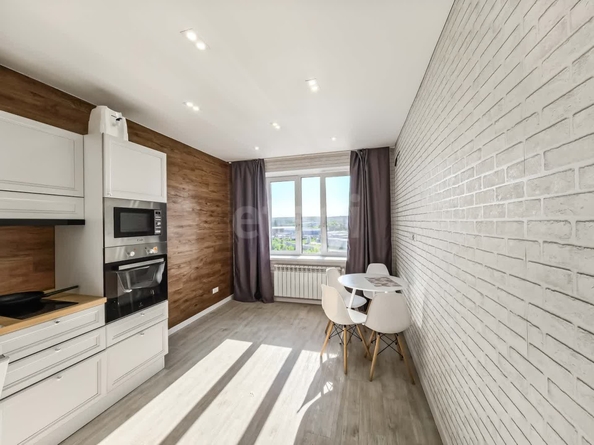 
  Сдается 2-комн. квартира, 53.7 м², Светлановская ул, д. 52
. Фото 1.