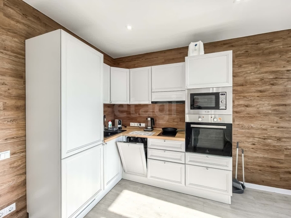 
  Сдается 2-комн. квартира, 53.7 м², Светлановская ул, д. 52
. Фото 2.