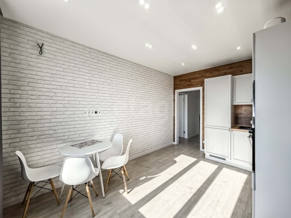 
  Сдается 2-комн. квартира, 53.7 м², Светлановская ул, д. 52
. Фото 5.