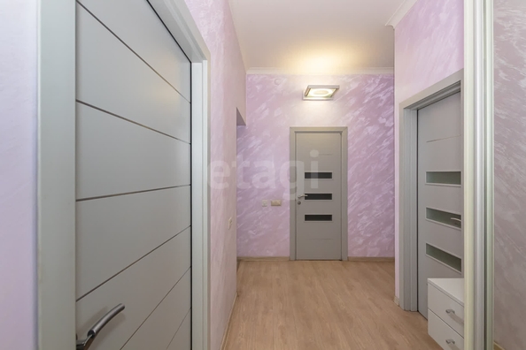 
  Продается 3-комн. квартира, 90.4 м², Кирова ул, д. 25
. Фото 6.