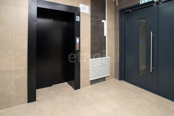 
  Продается 2-комн. квартира, 53.7 м², ЖК Азимут, дом 4
. Фото 10.
