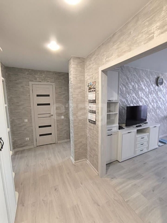 
  Продается 2-комн. квартира, 65 м², Волховская ул, д. 31
. Фото 6.