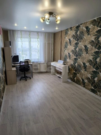 
  Продается 2-комн. квартира, 65 м², Волховская ул, д. 31
. Фото 8.