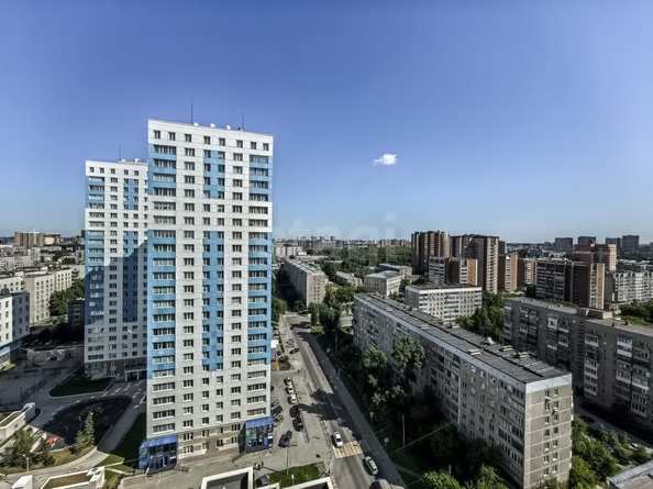 
  Продается 1-комн. квартира, 41.5 м², Державина ул, д. 92/3
. Фото 26.