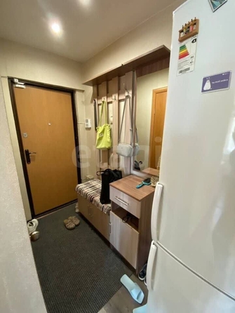 
  Продается 1-комн. квартира, 30.9 м², Есенина ул, д. 47
. Фото 8.