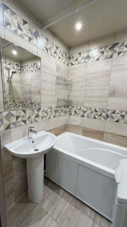 
  Продается 2-комн. квартира, 53 м², Максима Горького ул, д. 95
. Фото 11.