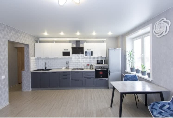 
  Продается 3-комн. квартира, 72 м², Дмитрия Шмонина ул, д. 9
. Фото 1.