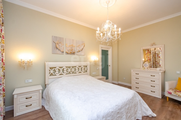 
  Продается 2-комн. квартира, 84 м², Октябрьская ул, д. 34
. Фото 12.