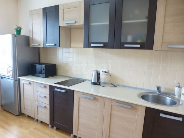 
  Сдается 1-комн. квартира, 39 м², Крылова ул, д. 64/1
. Фото 7.