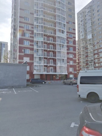 
  Сдается 1-комн. квартира, 29 м², Коминтерна ул, д. 126
. Фото 7.