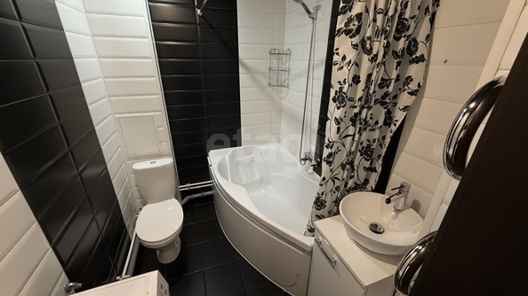 
  Продается 1-комн. квартира, 38.8 м², Заречная ул, д. 23
. Фото 8.