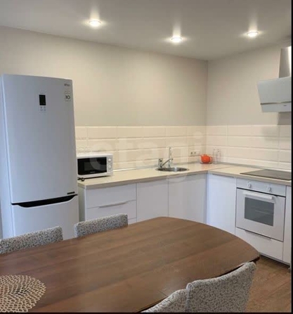 
  Продается 3-комн. квартира, 74.3 м², Большевистская ул, д. 100
. Фото 1.