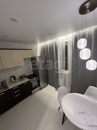 
  Сдается 1-комн. квартира, 37 м², Бориса Богаткова ул, д. 65
. Фото 2.