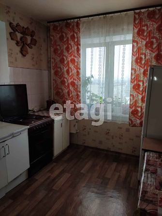 
  Продается 4-комн. квартира, 87 м², Выборная ул, д. 127
. Фото 4.