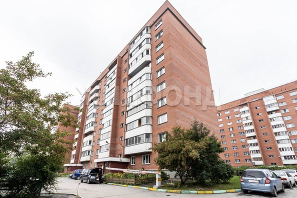 
  Продается 1-комн. квартира, 37.2 м², Петухова ул, д. 130/1
. Фото 2.