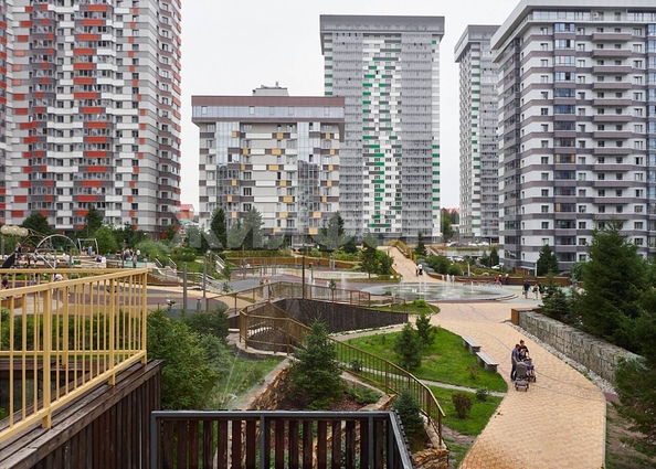 
  Продается 3-комн. квартира, 74.8 м², Лескова ул, д. 27
. Фото 7.