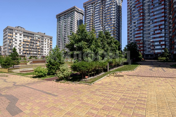 
  Продается 3-комн. квартира, 74.8 м², Лескова ул, д. 27
. Фото 37.