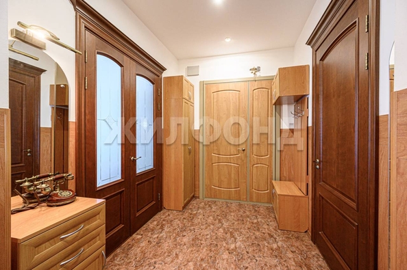 
  Продается 3-комн. квартира, 71.8 м², Красный пр-кт, д. 62
. Фото 15.