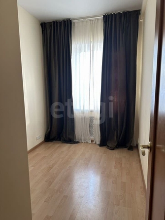 
  Сдается 3-комн. квартира, 70 м², Фрунзе ул, д. 8
. Фото 4.
