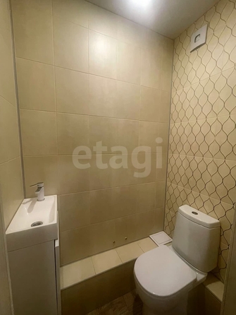 
  Продается 2-комн. квартира, 61 м², Немировича-Данченко ул, д. 148/2
. Фото 14.