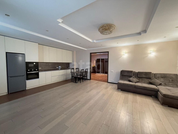 
  Сдается 2-комн. квартира, 90 м², Дзержинского пр-кт, д. 1/1
. Фото 3.