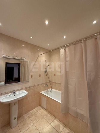 
  Сдается 2-комн. квартира, 90 м², Дзержинского пр-кт, д. 1/1
. Фото 12.