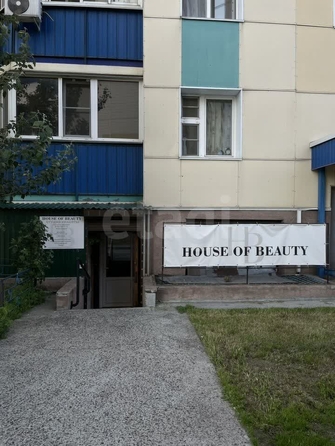 
  Продается универсальное помещение, 48.3 м², Одоевского ул, д. 1/10
. Фото 6.